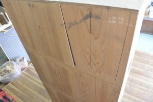 三つ重ねの桐たんすから小さな仏壇を作製