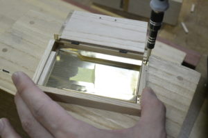 時代箪笥調の名刺ケース