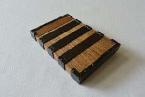 時代箪笥調の名刺ケース