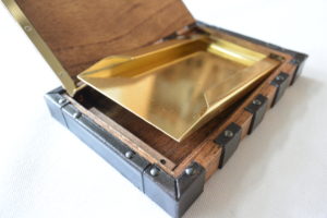 時代箪笥調の名刺ケース