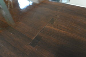 時代箪笥をカシュ―塗の横長リビングボードに再生