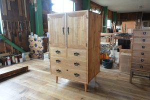 金庫の内側箪笥をチェストに再生