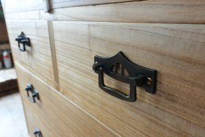 金庫の内側箪笥をチェストに再生