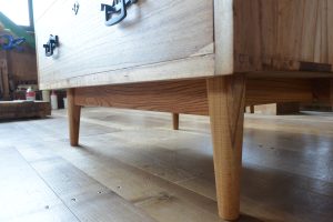 金庫の内側箪笥をチェストに再生