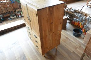 金庫の内側箪笥をチェストに再生