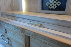 桐箪笥から仏壇に再生