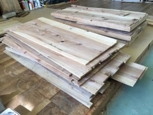 三つ重ねの桐たんすから小さな仏壇を作製