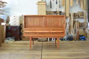 桐箪笥再生北欧ビンテージ調チェスト　正面図