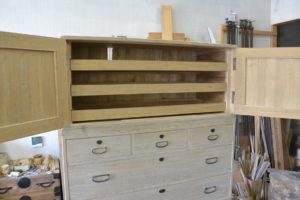 総桐三つ重ね二竿を塗装のみアレンジ