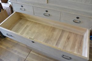 総桐三つ重ね二竿を塗装のみアレンジ