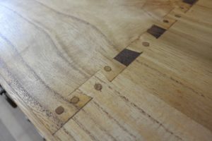 下三中洋の総桐箪笥をローテレビボードに改造