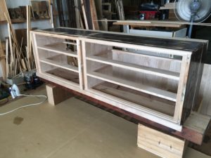 時代箪笥を四つ脚のワイドチェストにアレンジ