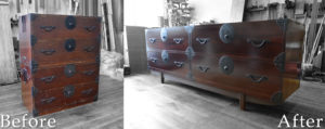 二つ重ねの時代箪笥を横並びにして四つ脚をつけてリビングボードにアレンジ